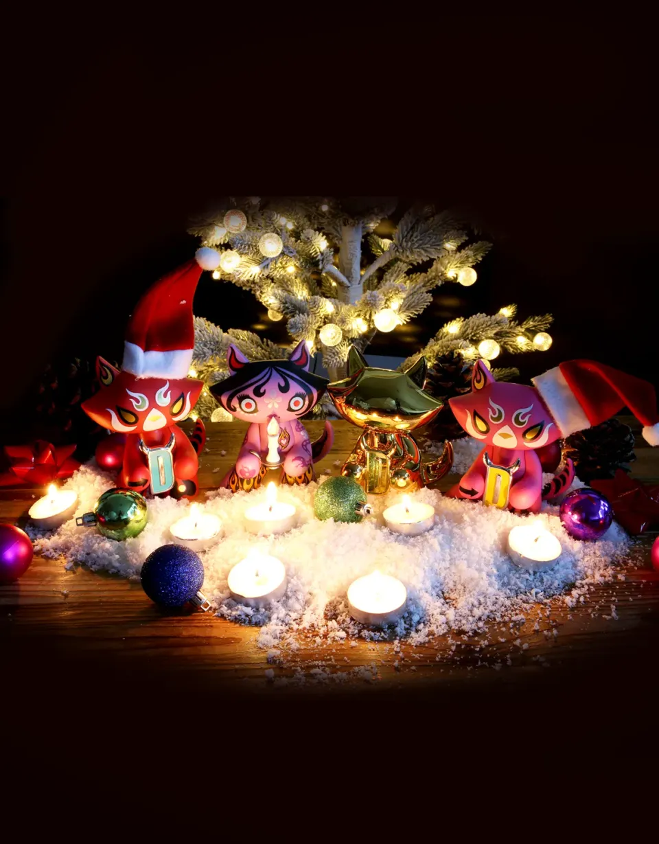 DSTLRY Mominu Holiday Bundle samlefigurer 4-pakning