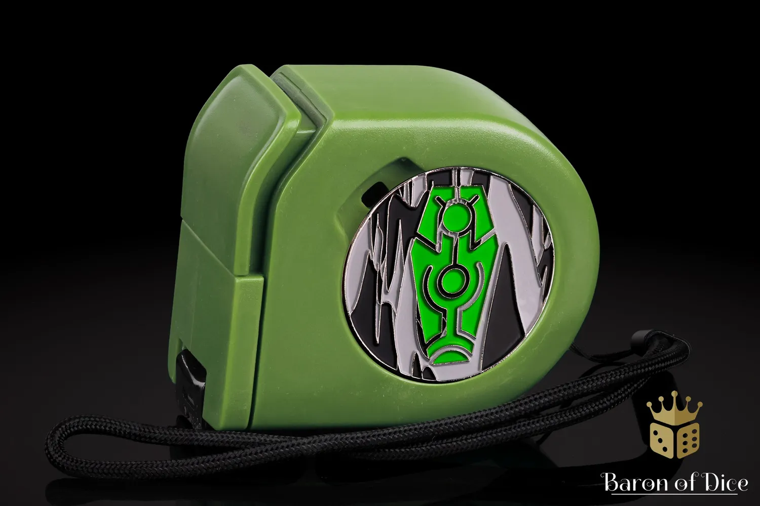 Baron of Dice Green Coffin målebånd med mynt 40 mm