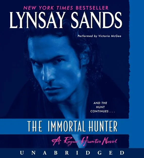 Wingbearer Saga The Immortal Hunter bok paperback romance