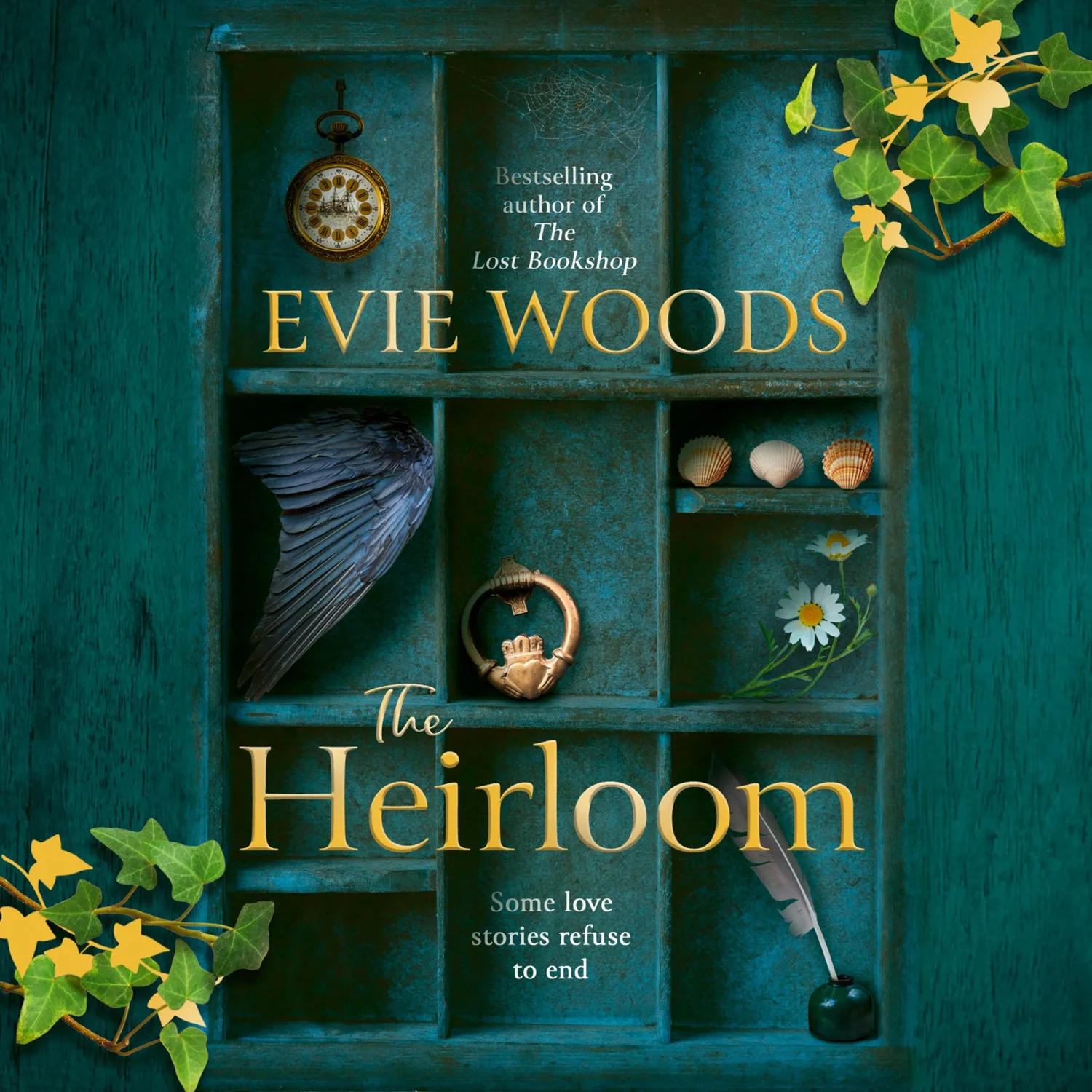 Wingbearer Saga The Heirloom pocketbok romanse tidsreise