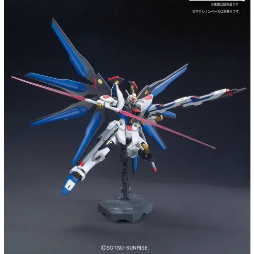 Bandai HG Strike Freedom Revive 1/144 modellsett