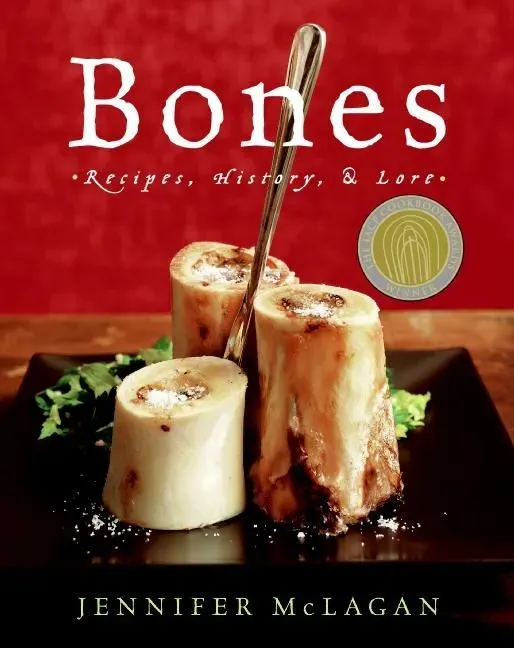Wingbearer Saga Bones innbundet kokebok om kjøtt og kraft